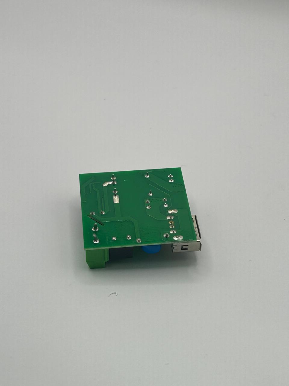 5V-2.3 Amp Type A PCBA view 3